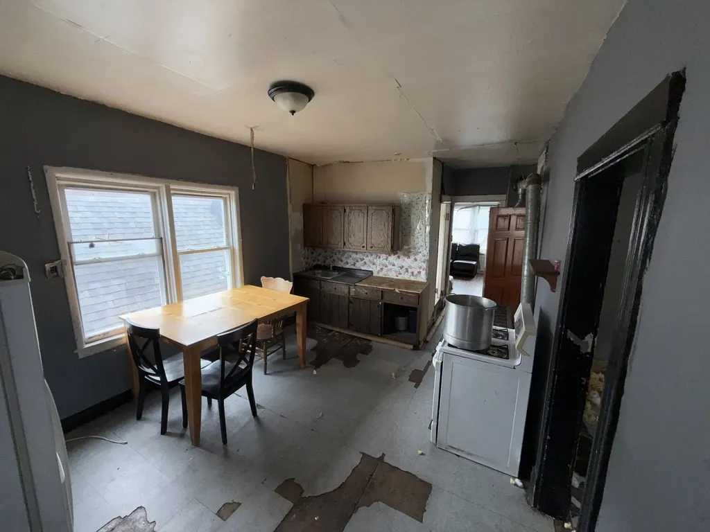 4815 South Winchester Avenue Chicago IL 60609