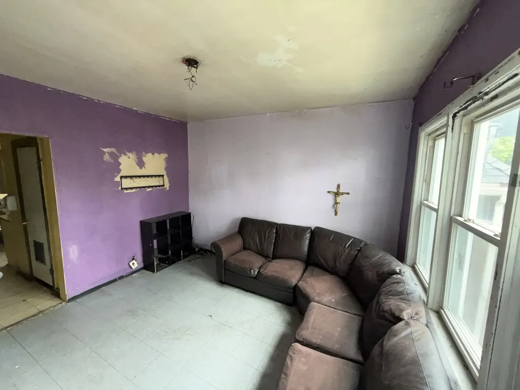 4815 South Winchester Avenue Chicago IL 60609