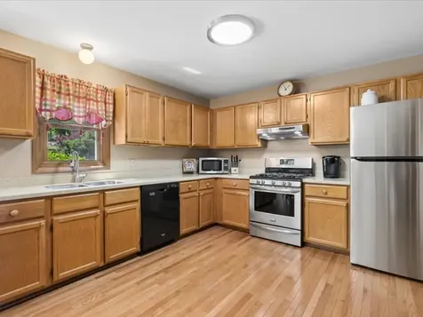 3517 Turnberry Drive Mchenry IL 60050