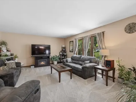 3517 Turnberry Drive Mchenry IL 60050