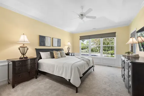 2893 Bond Circle Naperville IL 60563