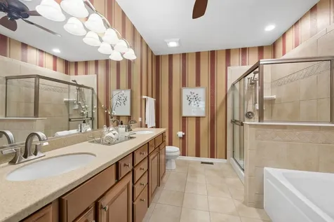 2893 Bond Circle Naperville IL 60563