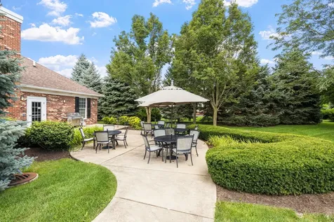 2893 Bond Circle Naperville IL 60563