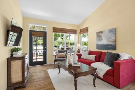 2893 Bond Circle Naperville IL 60563