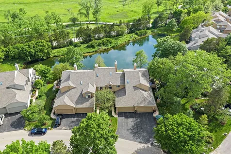 2360 Oak Hill Road Lake Barrington IL 60010