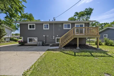 1570 Jefferson Road Hoffman Estates IL 60169
