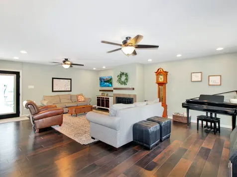 200 Inwood Drive Joliet IL 60435
