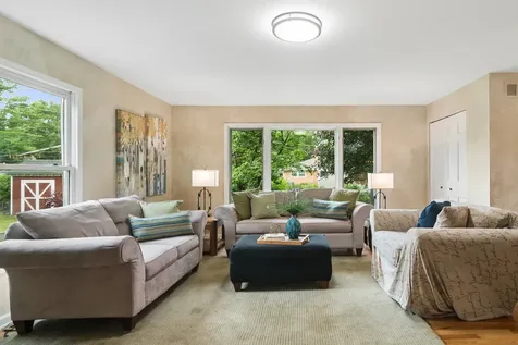 501 North Douglas Avenue Arlington Heights IL 60004