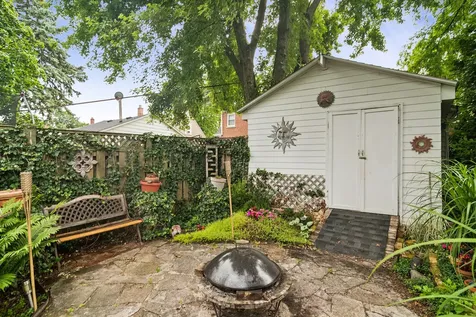 501 North Douglas Avenue Arlington Heights IL 60004
