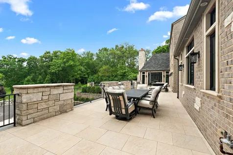 15w181 87TH Street Burr Ridge IL 60527