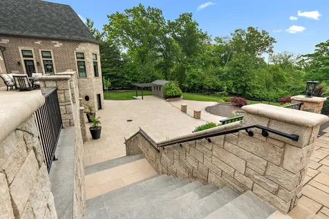 15w181 87TH Street Burr Ridge IL 60527
