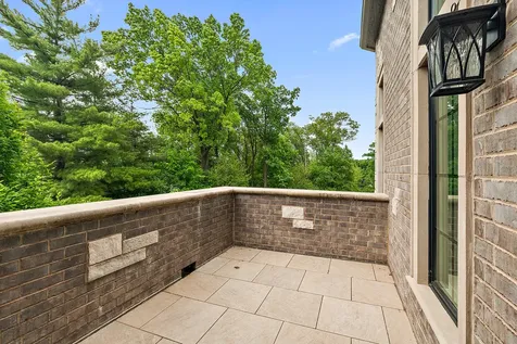 15w181 87TH Street Burr Ridge IL 60527