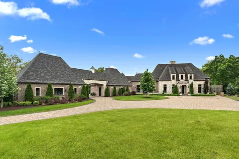 15w181 87TH Street Burr Ridge IL 60527