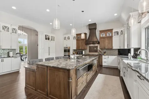 15w181 87TH Street Burr Ridge IL 60527