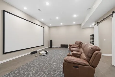 15w181 87TH Street Burr Ridge IL 60527