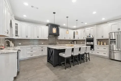15w181 87TH Street Burr Ridge IL 60527