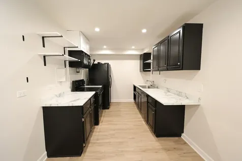 2230 South Goebbert Road Arlington Heights IL 60005