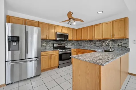 2520 Cedar Glen Drive N Lynwood IL 60411