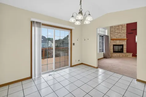 2520 Cedar Glen Drive N Lynwood IL 60411