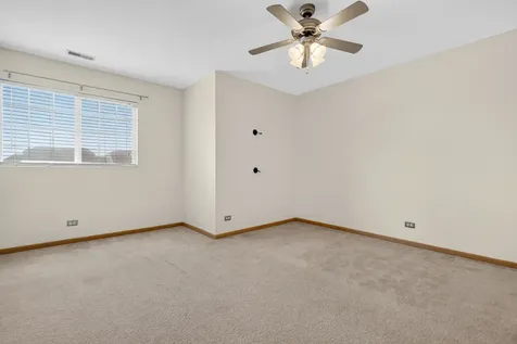 2520 Cedar Glen Drive N Lynwood IL 60411