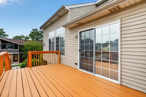 2520 Cedar Glen Drive N Lynwood IL 60411