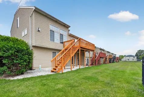 2520 Cedar Glen Drive N Lynwood IL 60411
