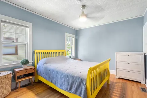342 Lawton Road Riverside IL 60546