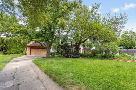 342 Lawton Road Riverside IL 60546