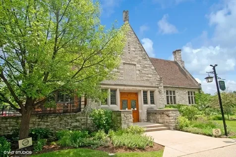 342 Lawton Road Riverside IL 60546