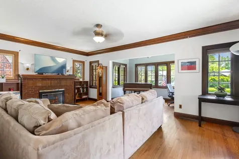 342 Lawton Road Riverside IL 60546