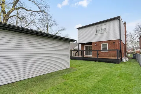 5232 Greenwood Street Skokie IL 60077