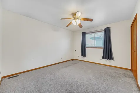 20124 Dolphin Avenue Lynwood IL 60411