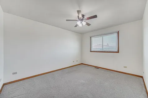 20124 Dolphin Avenue Lynwood IL 60411