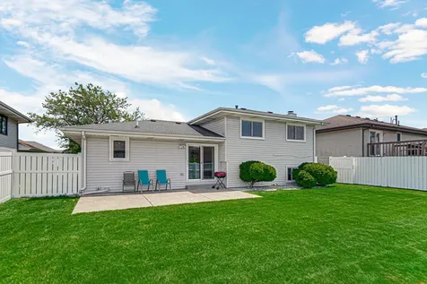 20124 Dolphin Avenue Lynwood IL 60411