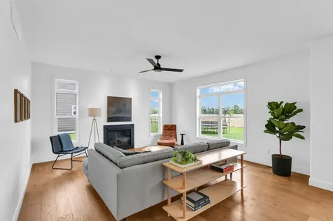 1802 Littlefield Lane Mahomet IL 61853