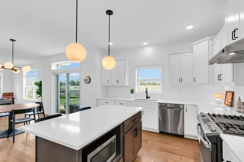 1802 Littlefield Lane Mahomet IL 61853
