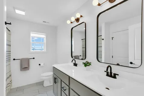 1802 Littlefield Lane Mahomet IL 61853