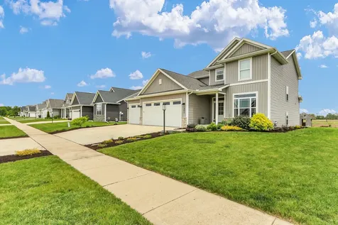 1802 Littlefield Lane Mahomet IL 61853