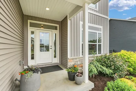 1802 Littlefield Lane Mahomet IL 61853