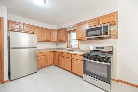 5028 South La Porte Avenue Chicago IL 60638