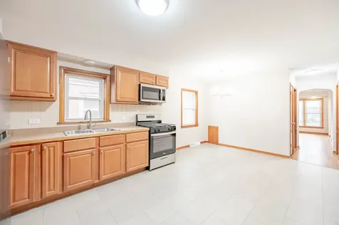 5028 South La Porte Avenue Chicago IL 60638