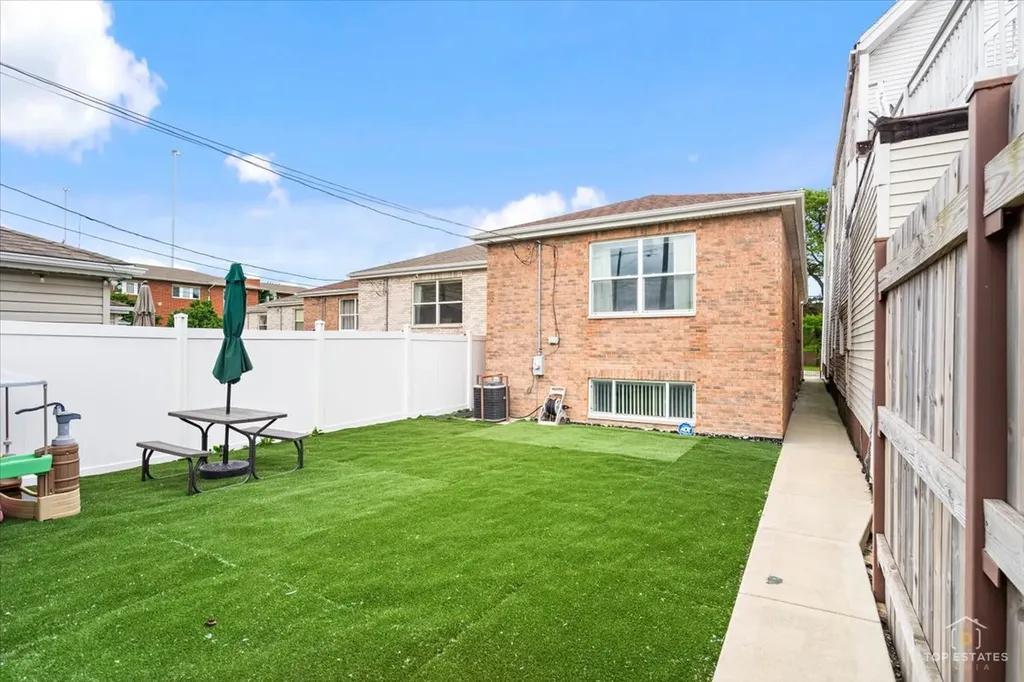 3300 South Western Avenue Chicago IL 60608