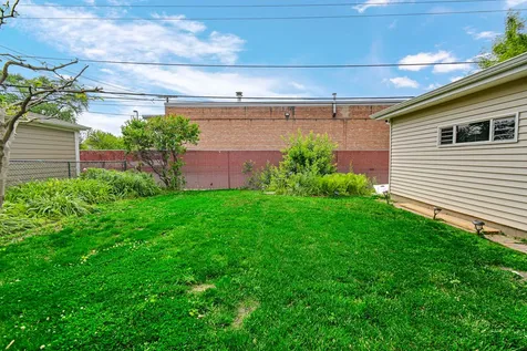 9632 Kilpatrick Avenue Oak Lawn IL 60453