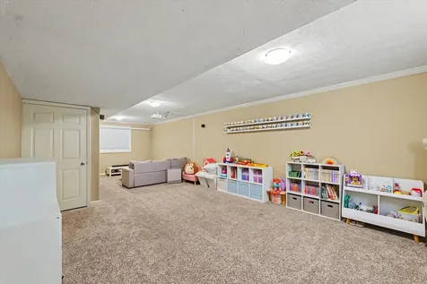 401 Trefoil Street Savoy IL 61874