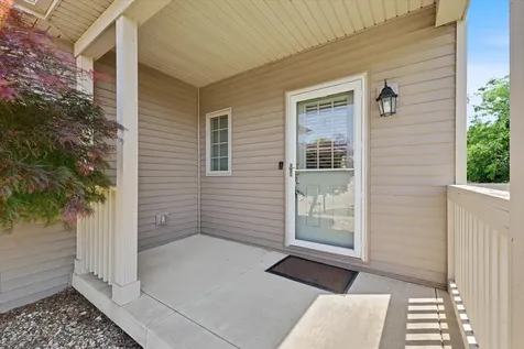 401 Trefoil Street Savoy IL 61874