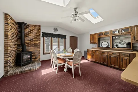 3857 27TH Avenue Rock Island IL 61201