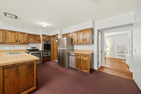 3857 27TH Avenue Rock Island IL 61201