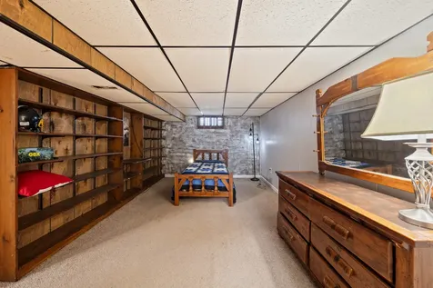 3857 27TH Avenue Rock Island IL 61201