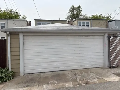 5340 West Altgeld Street Chicago IL 60639