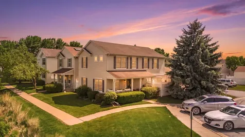 59 Freesia Court Romeoville IL 60446